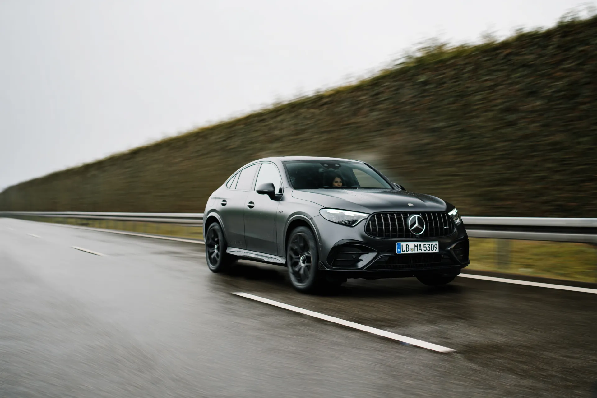 GLC Coupé Mercedes-AMG GLC 53 4MATIC+ · Ano-modelo ano não informado · foto 1