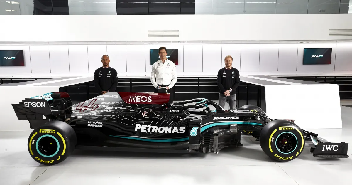 Mercedes-AMG Petronas inicia temporada de 2021 em busca do